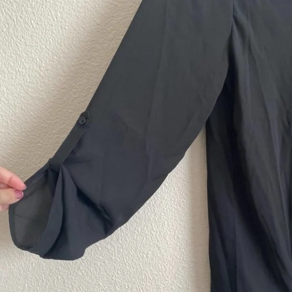 Pleione | surplice Black Faux Wrap Roll Up Sleeves Blouse - Picture 2 of 9